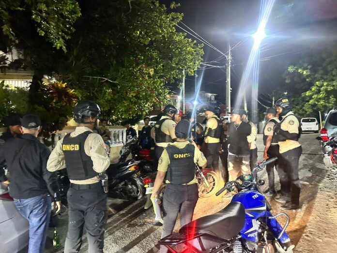 DNCD arresta 16 personas y ocupa más de 2 mil gramos de drogas en Haina y Nigua