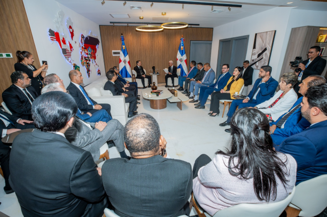 Pleno de la SCJ presenta iniciativa legislativa para actualizar Ley de Uso de Medios Digitales