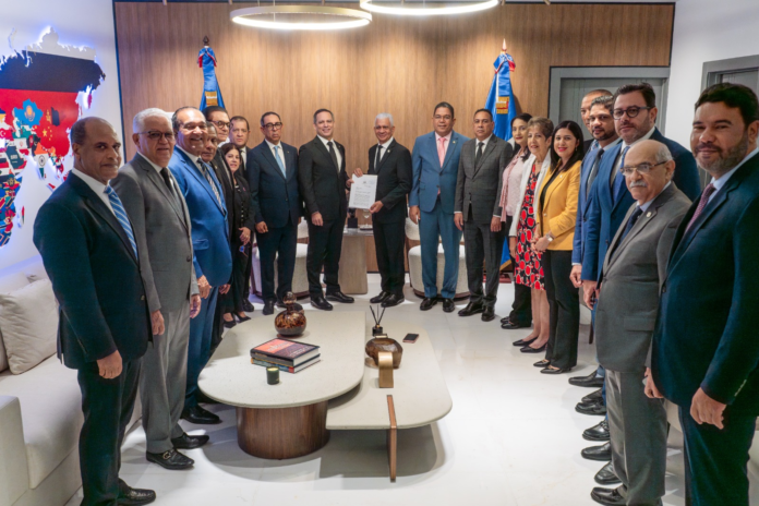 Pleno de la SCJ presenta iniciativa legislativa para actualizar Ley de Uso de Medios Digitales