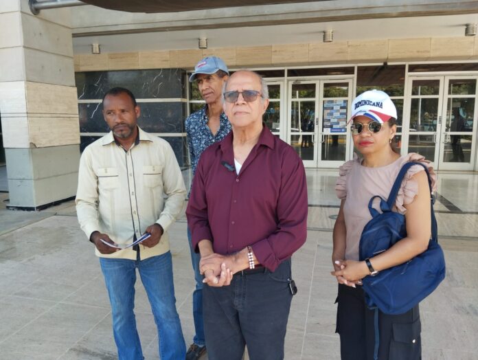 Ramón Leonardo denuncia trabas para realizar actividad cívica “Cinco Días con el Pueblo”
