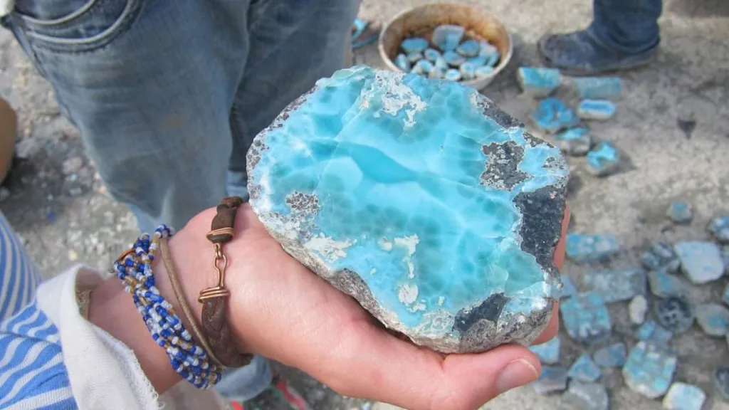 LARIMAR