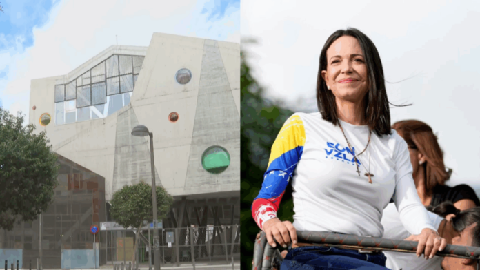 El pleno del Ayuntamiento de la localidad, gobernado por el conservador Partido Popular (PP), aprobó este jueves la propuesta, que señala que «si algo representa María Corina Machado es la defensa de una mujer que desafía al poder cuando ese poder se vuelve opresivo», convirtiéndose en «un símbolo global de igualdad, derechos y libertad».