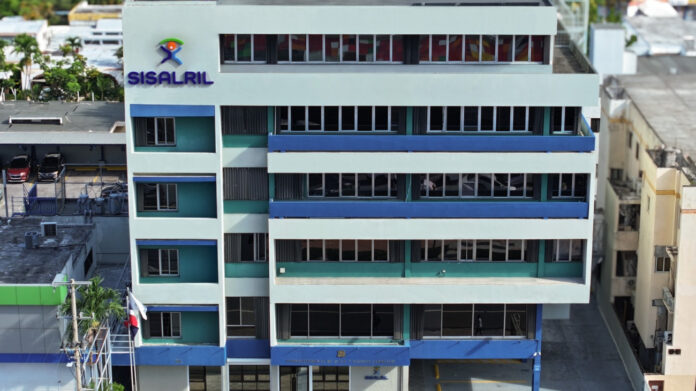 Sisalril avanza propuestas para fortalecer cobertura de medicamentos de alto costo en Seguro Familiar de Salud