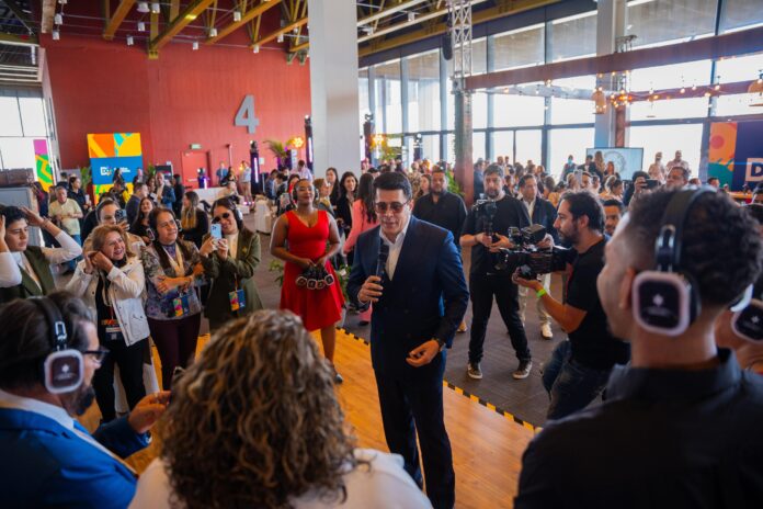 “No estamos vendiendo un país, estamos promocionando una experiencia, la esencia, la cultura, la gastronomía y las raíces de República Dominicana, creando momentos memorables para posicionar nuestra nación”, expresó Collado.