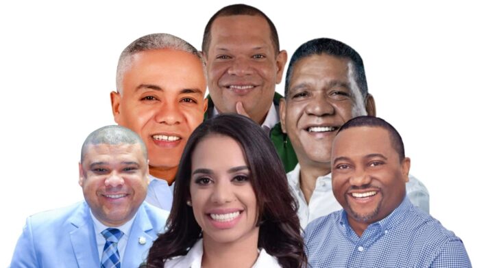 Mientras tanto, en el Partido Revolucionario Dominicano (PRD), el diputado nacional Ramón Raposo impulsa una intensa agenda comunitaria y política que abarca los distintos sectores del municipio.