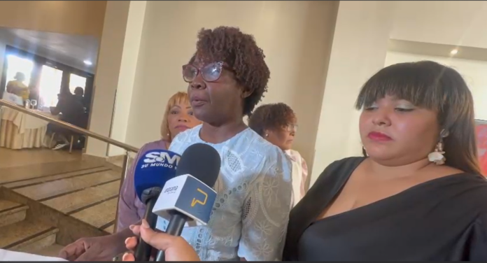 Enfermeras anuncian paro nacional el viernes 28 de noviembre por falta de respuestas del Gobierno