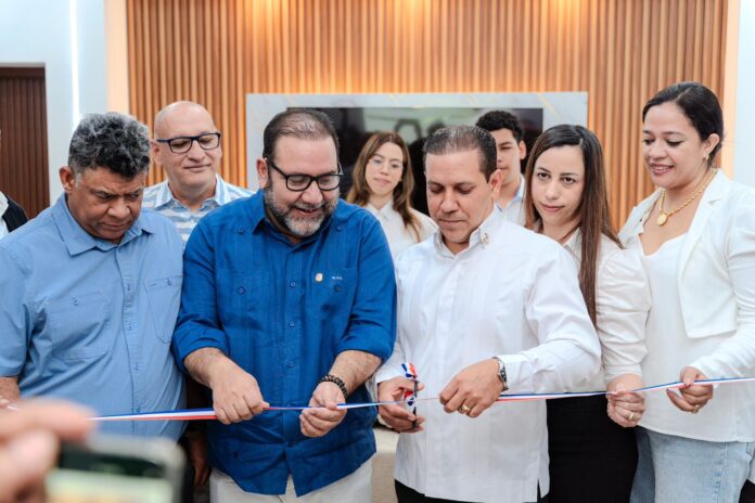Diputado José Luis Abreu inaugura Centro de Gestión Social y Comunitaria en La Vega