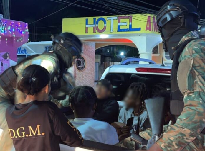 Migración reporta 923 detenidos y 1,061 deportados en operativos de interdicción migratoria