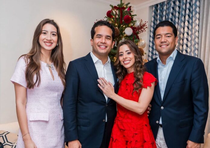 ¡Amor en Nochebuena! Omar Fernández y Alexia Rubio hacen oficial su compromiso