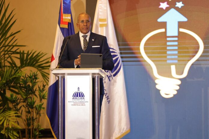Contraloría amplía control interno y realiza 184 auditorías en 2025
