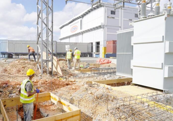Edesur trabaja en puesta en servicio de nueva subestación Alfa para mejorar suministro eléctrico en Los Alcarrizos, SDO y DN