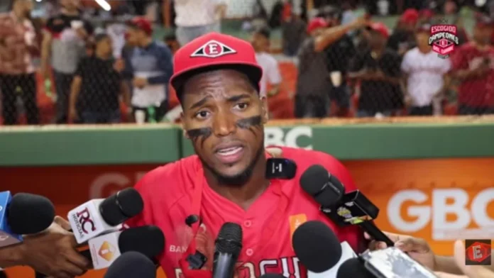 Junior Lake: “No podemos bajar la cabeza ni confiarnos” tras jonrón en Serie Final