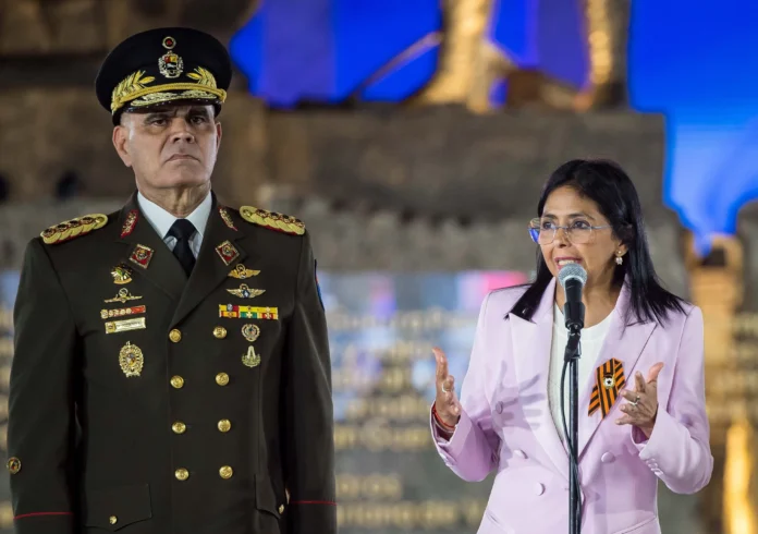 La Fuerza Armada de Venezuela reconoce a Delcy Rodríguez como su comandante en jefe