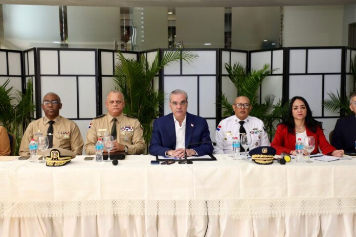 Presidente Abinader encabeza reunión de seguimiento al Plan de Seguridad Ciudadana