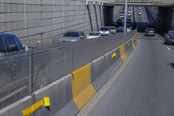 Las intervenciones se llevarán a cabo en los cruces de la avenida 27 de Febrero con las avenidas Privada, Núñez de Cáceres y Doctor Fernando Defilló, así como con la calle Carmen Mendoza de Cornielle.