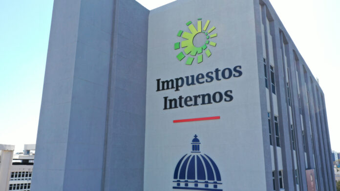 Del total de marbetes renovados, 1,574,955 se realizaron a través de las entidades financieras autorizadas, 167,496 mediante internet (portal web y la aplicación DGII Móvil) y 41,783 en las colecturías de la institución.