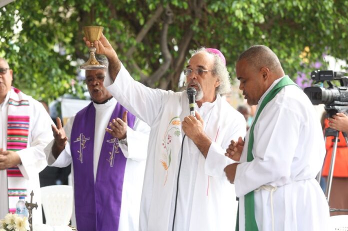 A 10 meses del Jet Set: Padre Rogelio sacude al sistema y exige justicia sin privilegios