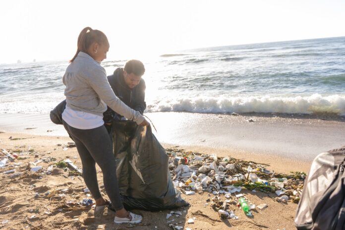 Estas jornadas de limpieza constantes favorecen la mejora del paisaje y el uso público de las playas. Además, promueven el turismo sostenible y el disfrute responsable de los espacios naturales.