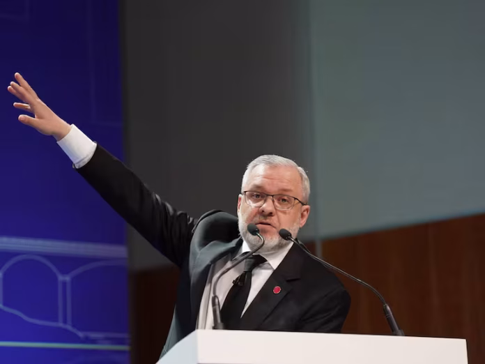 Ucrania detiene a exministro implicado en caso de corrupción