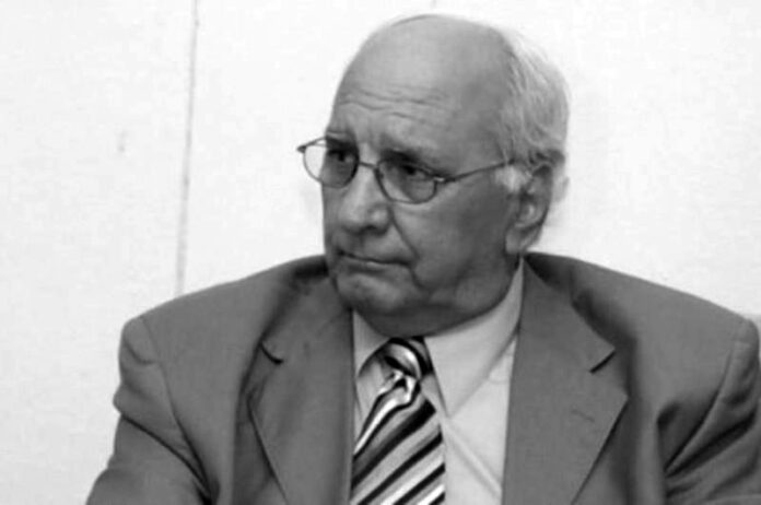 Muere Enmanuel Castillo, sociólogo y director del periódico La Información de Santiago