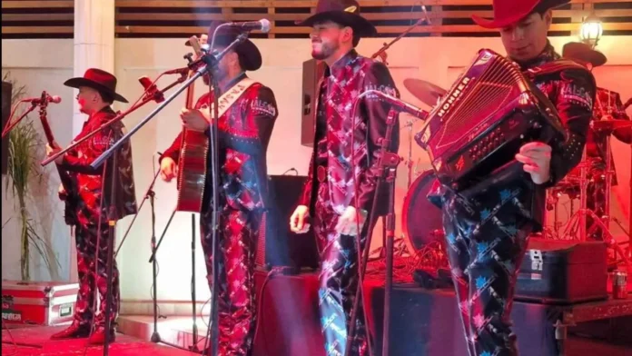 Tragedia en Tijuana: cantante de Grupo Reacción muere tras ser baleado en pleno escenario