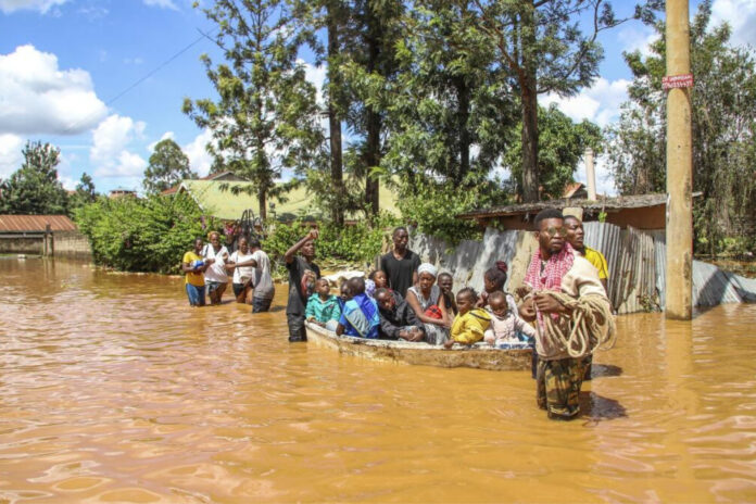 Suben a 66, incluidos 8 niños, los muertos por las lluvias e inundaciones en Kenia