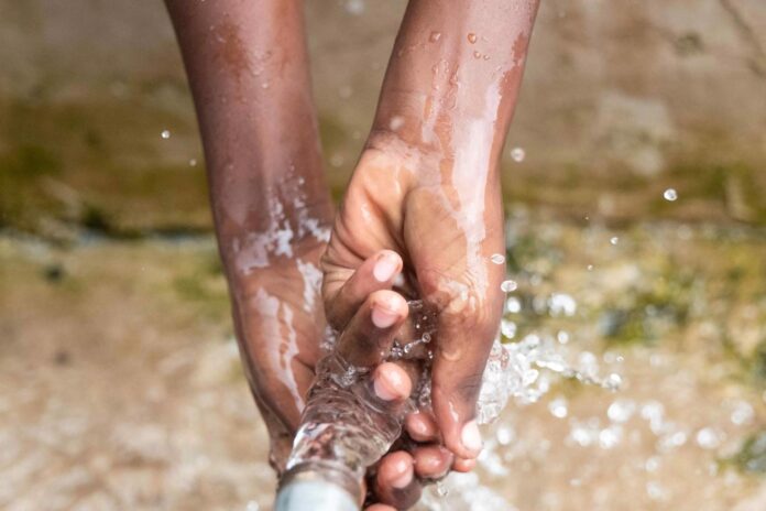 UNICEF llama a garantizar acceso equitativo al agua en RD en el Día Mundial del Agua