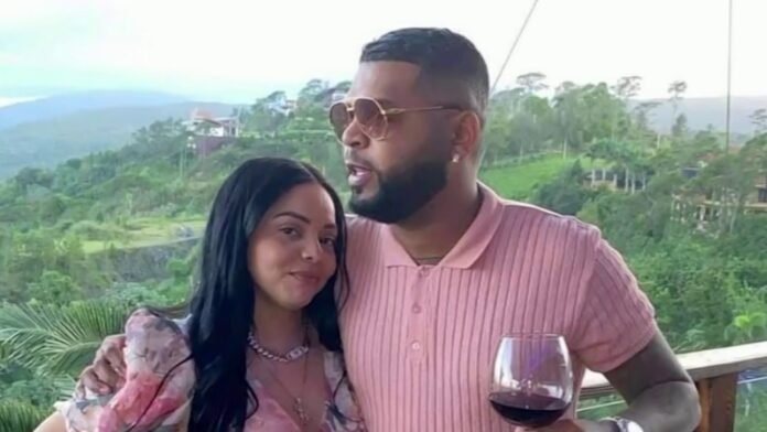 Esposa de El Mayor Clásico denuncia presunto maltrato y conflictos por vivienda