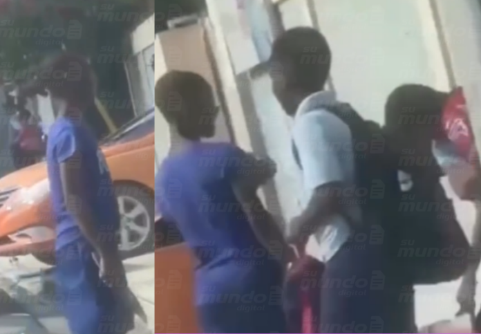 Grupo de menores armados con cuchillos genera alarma frente a escuela en Verón