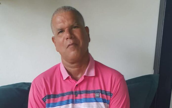 Reportan desaparición de hombre de 57 años en Baní; familiares solicitan ayuda