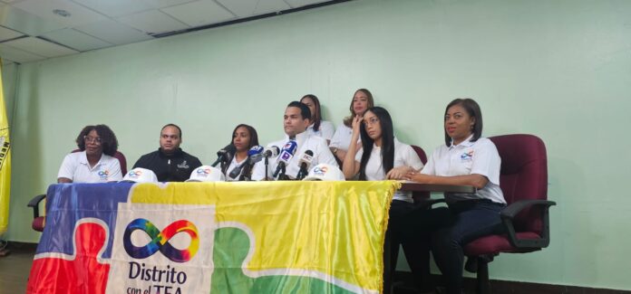 CMD pide mayor respaldo del Estado para familias con niños autistas
