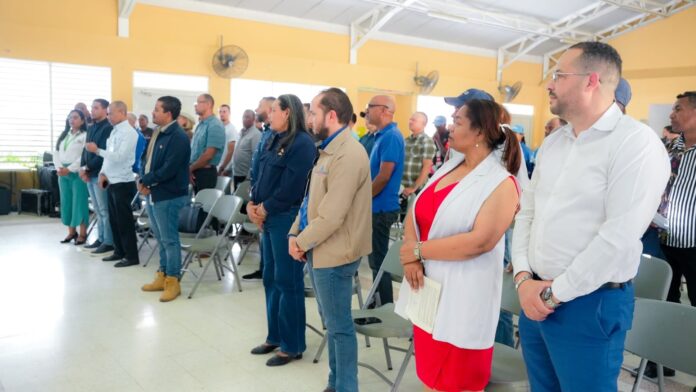 La iniciativa beneficiará a productores de Padre Las Casas, Guayabal, Las Yayas de Viajama y Bohechío, a través del Fondo de Fomento a la Tecnificación del Sistema de Riego (Fotesir).