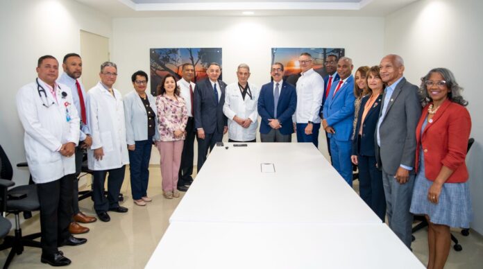 Asjana David impulsa inteligencia artificial en residencias médicas UASD