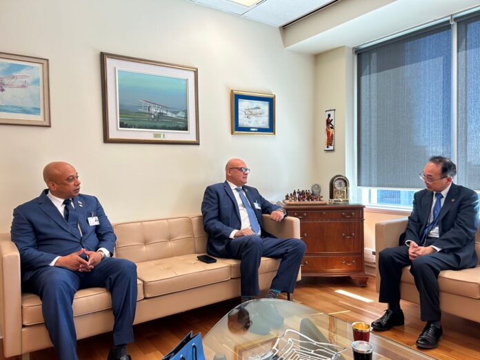 CESAC sostiene reunión estratégica con presidente del Consejo de la OACI