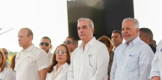 Presidente Abinader inaugura carretera Cruce de Pedregal–La Guázuma en Sajoma
