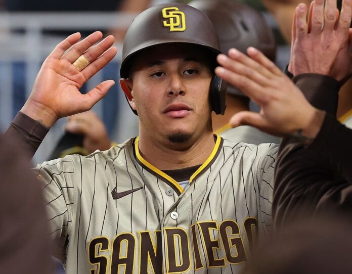 Suspenden a Machado temporalmente por aparente molestia en la pierna izquierda