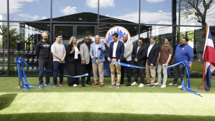 “Muchos de ellos tienen poca exposición a este tipo de entorno de entrenamiento… contar con el mejor equipo y espacio posible es una gran ventaja competitiva”, dijo el director de desarrollo de jugadores, Andrew Christie.