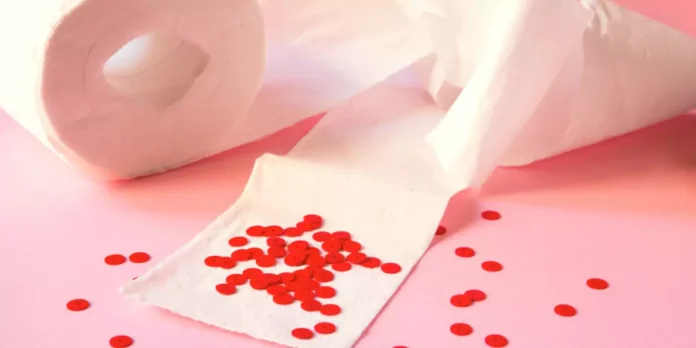 Sangre en las heces: el signo de alerta que nunca debe pasarse por alto