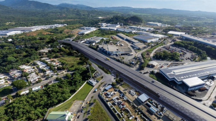 Adjudican construcción de paso elevado en la autopista Duarte por más de RD$2,200 millones