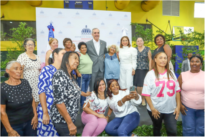 Gobierno pone en marcha entrega de “El Cariñito” a un millón de madres