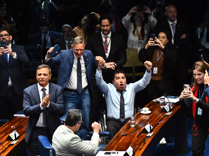 Congreso de Brasil desata polémica al revivir ley que reduce penas