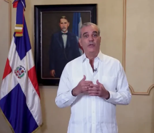 Abinader ordena detener proyecto minero Romero tras protestas en San Juan Abinader ordena detener proyecto minero Romero tras protestas en San Juan