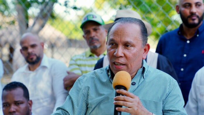 Radhamés Jiménez califica de “Gobiernito” la gestión del PRM