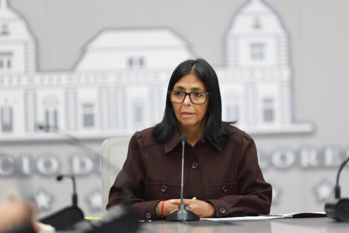 Después de que Estados Unidos capturara a Nicolás Maduro, el pasado 3 de enero en Caracas, el Gobierno de Venezuela ha mostrado apertura en las relaciones con el país norteamericano y ha recibido a altas autoridades estadounidenses.