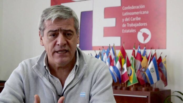 El presidente de la Confederación Latinoamericana y del Caribe de Trabajadores Estatales (CLATE), Julio Fuentes