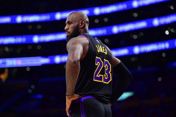 LeBron James deja a los Lakers y apunta a los Warriors tras ocho temporadas