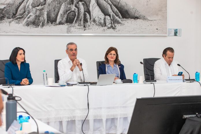 Presidente Abinader encabeza Consejo de Ministros en Santiago; inversión pública supera los RD$110 mil millones