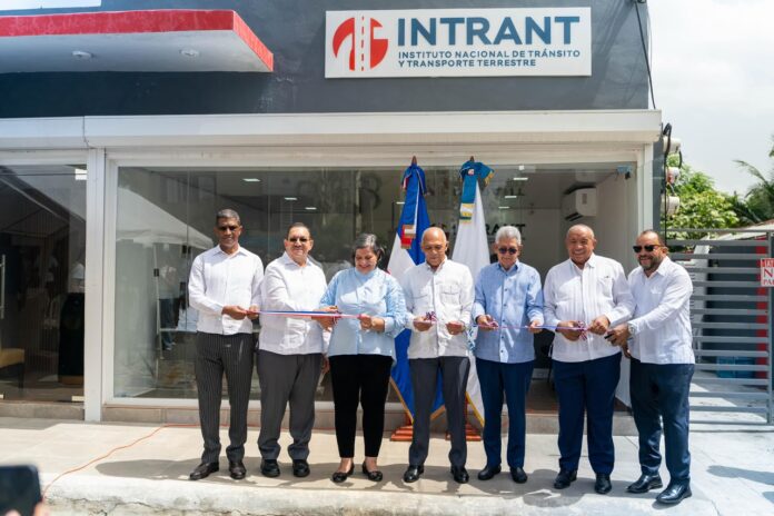 INTRANT acerca sus servicios a Hato Mayor con la apertura de la primera oficina de licencias de conducir