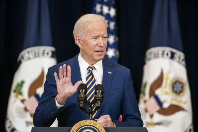 Biden declara la emergencia en PR por la tormenta tropical Fiona