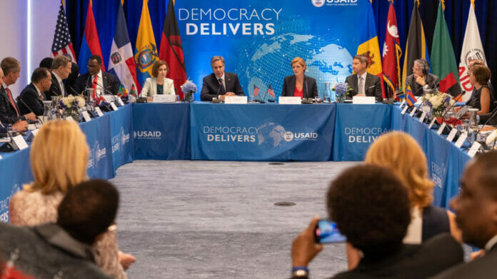 Alianza para el Desarrollo en Democracia y EE. UU. avanzan en acuerdos sobre comercio y cooperación